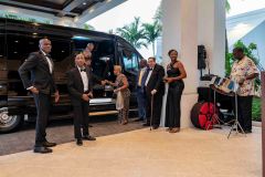 ArrivalsVVIP0028